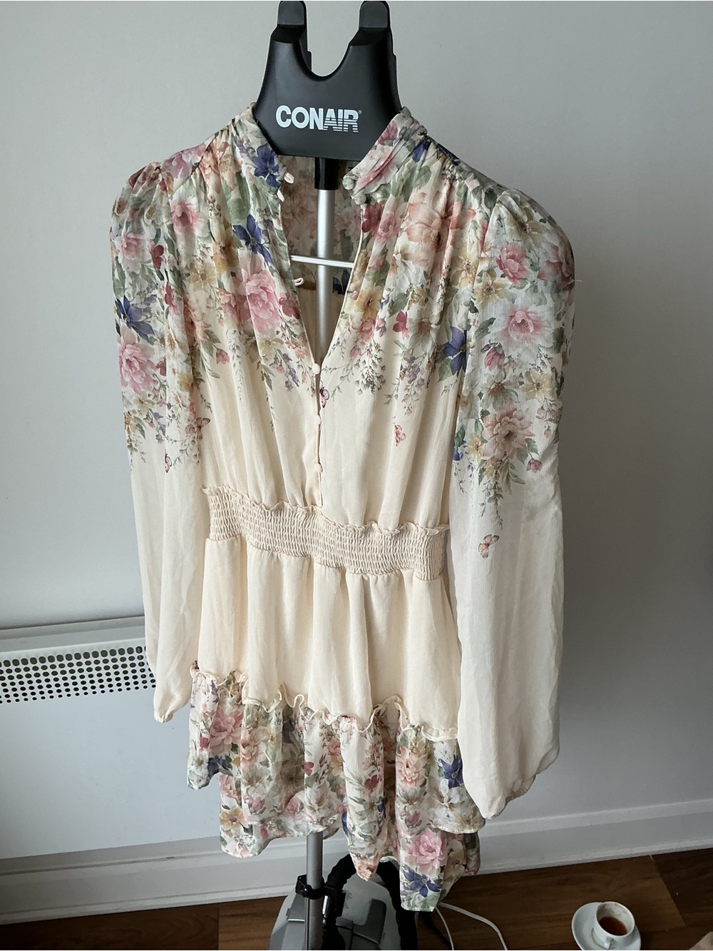 Autres Filles Cream Floral V-Neck Smocked-Waist Long Sleeve Blouse